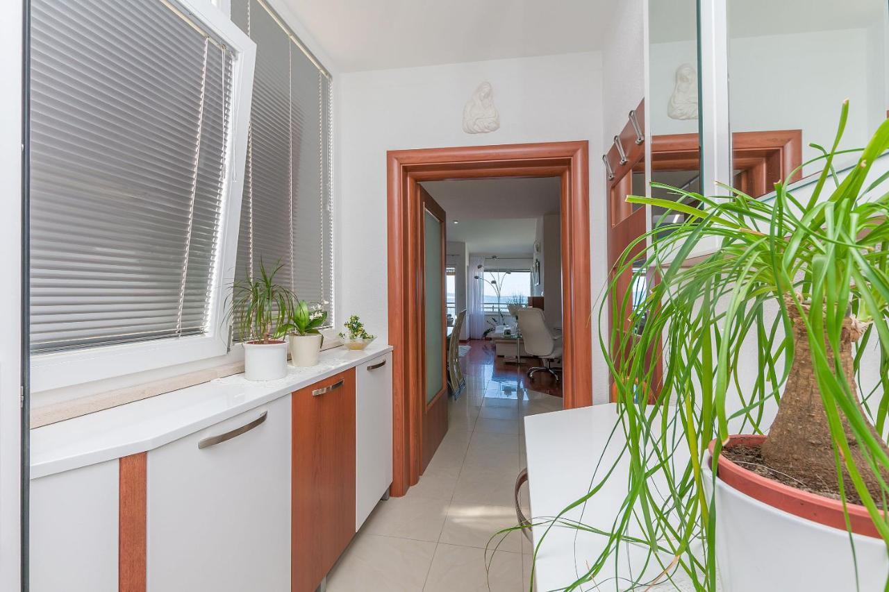 Appartement Mia Omiš