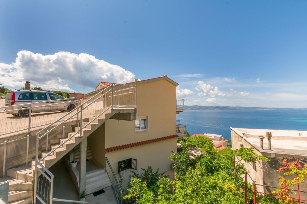 Appartement Mia Omiš