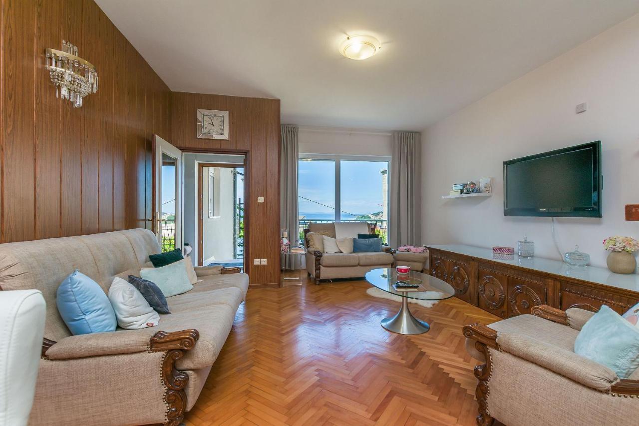 Mia Apartment *