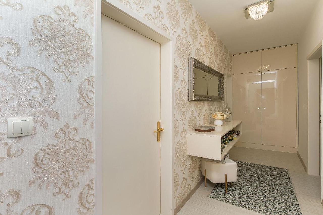 Apartment Mia Omis